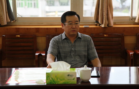 恩施州人民政府副秘书长李国庆在部署